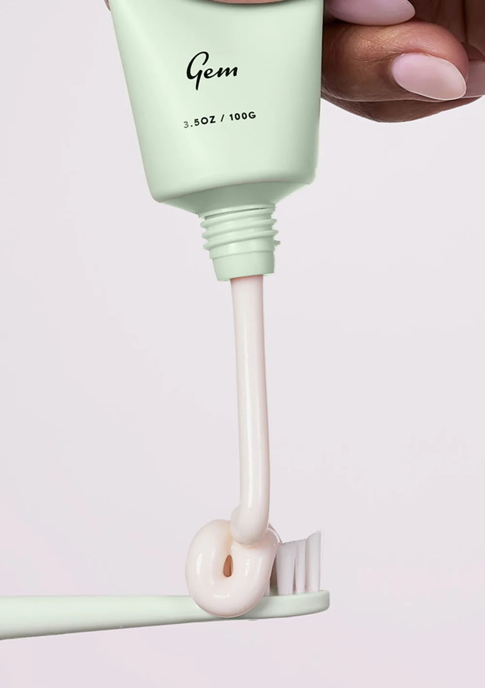 Gem Triple Whitening Toothpaste: Flouride Mint,100g